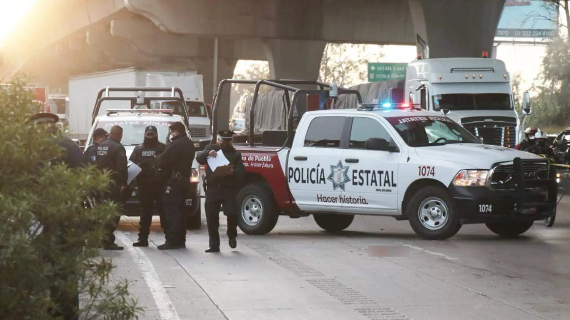 Hombre muere arrollado en la autopista México- Puebla